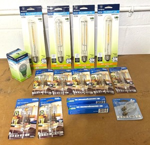 lot 255 image: New Westinghouse Lightbulbs