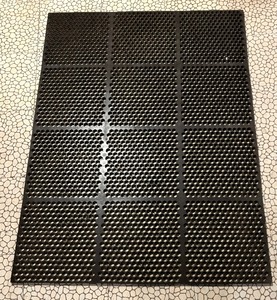 lot 295 image: Thick Rubber Floor Mat