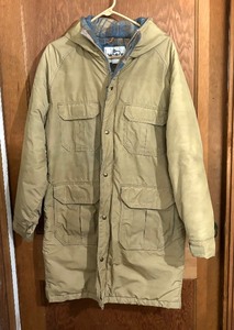 lot 301 image: Woolrich Coat  Jacket