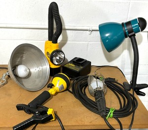 lot 305 image: Five Shop Lights