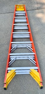 lot 285 image: 8 Foot Ladder