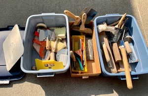 lot 373 image: Variety of Drywall Tools