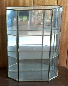 lot 313 image: Petite Glass Display Cabinet with Mirrored Back