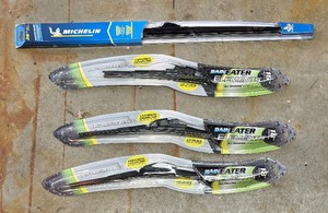 lot 333 image: New Michelin and Rain Eater Windshield Wipers