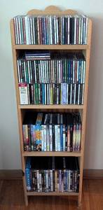 lot 219 image: Assorted CDs and DVDs