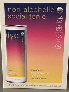lot 24 image: Hiyo Non-Alcoholic Social Tonic Blackberry Lemon - 2 Packs
