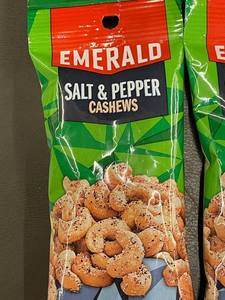 lot 44 image: IN 3 - Emerald Salt & Pepper Cashews 1.25 oz (Pack of 12)