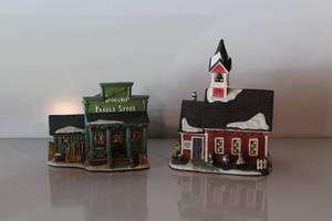 Up-The-Creek Paddle Store & School House