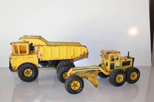 1970s Tonka Dump Truck & Grader