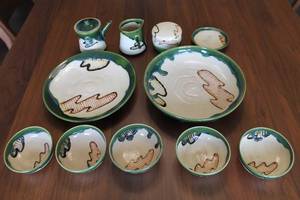 Japanese Pottery Dishware Set