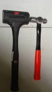 lot 18 image: TRUE-GRIP 8oz Ball Peen Hammer & MIT Dead Blow Uni-Cast 1 12 lb Mallet