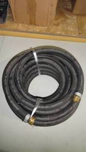lot 74 image: 45 Goodyear Rubber Hose-58-Horizon-200 PSI W.P.
