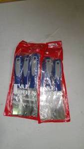 lot 83 image: (Set of 2) 3 Pack T&E Tools Metal Spatulas
