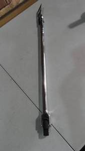 lot 52 image: Neiko Pro Tools 34 x 25 Breaker Bar