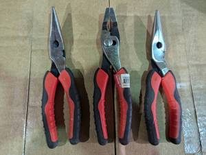 lot 159 image: 3 Piece Quality Pliers Set - 2 Angled Needle and 1 Angled Block