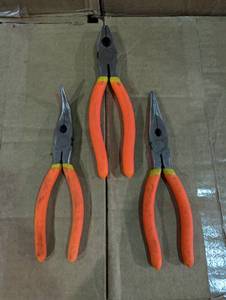 lot 169 image: 3 Piece Plier Set - AngledNeedleFlat