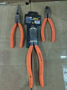 lot 170 image: 3 Piece Plier Set - NeedleAngleFlat - True-Grip