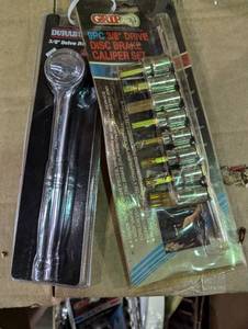 lot 185 image: 10 Piece Socket Wrench Set - 38 Drive Disc Brake Caliper Set