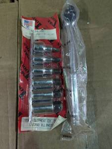 lot 191 image: 7 Piece 12 Drive Metric Stubbie Hex SKT Set with Ratchet