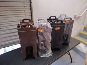 lot 147 image: (4) Carlisle beverage dispensers