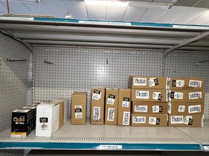 lot 136 image: Napa Gold(unused) (11)2985 air filters (1)400392 hydraulic filter (3)1447 filters (4)3472 fuelwater separat