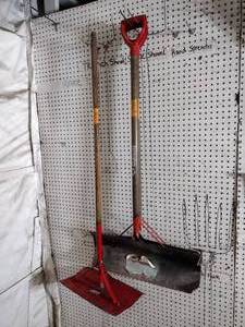 lot 143 image: Trench shovel and (2) Garant snow shovels