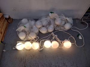 lot 217 image: (4) Light strings with 6 globes. 6 globes per string.