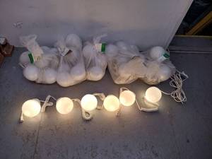 lot 218 image: (4) Light strings with 6 globes. 6 globes per string.