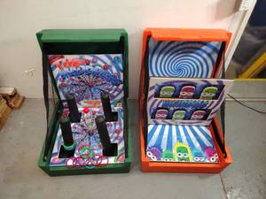 lot 138 image: 2 Folding Games - Knock Down The Weirdos  and The Madness Ring Toss