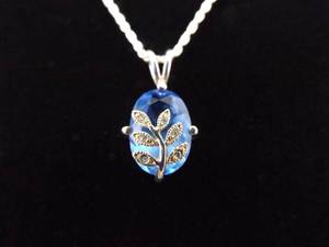 .925 Sterling Silver Topaz Crystal Leaf Pendant Necklace