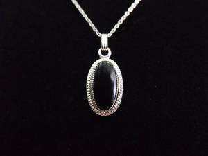 .925 Sterling Silver Black Onyx Cabochon Pendant Necklace