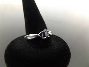 .925 Sterling Silver Deep Blue Sapphire Ring Size 8
