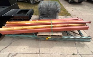 lot 5171 image: Pallet Racks