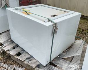 lot 7054 image: Underbody Tool Box