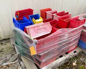 lot 5136 image: Plastic Storage Bins
