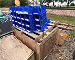 lot 5151 image: Parts Bins