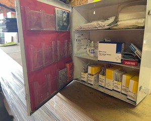lot 9238 image: First Aid Cabinet