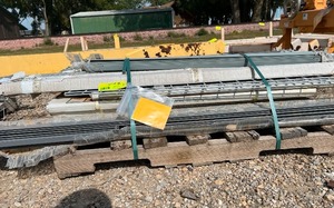 lot 5218 image: Light Duty Storage Rack