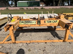 lot 3215 image: Caldwell Sheet Lift For Parts or Repair