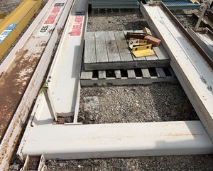 lot 3229 image: 15 Foot Jib Lift