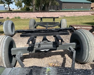 lot 9253 image: 4 Wheel Utility Running Gear