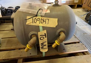 lot 9056 image: 4-12 Gallon Air Tank