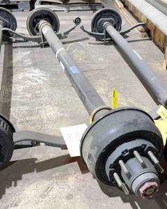 lot 7299 image: One Trailer Axle