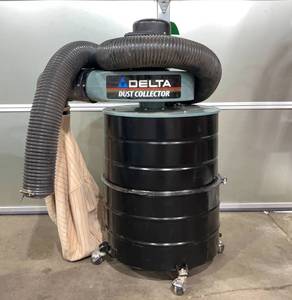 lot 10130 image: Delta Dust Collector Vac (Clear Lake)