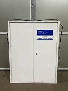 lot 10183 image: Safety Glasses Sanitation Cabinet (Clear Lake)