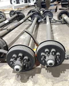 lot 7295 image: One Trailer Axle