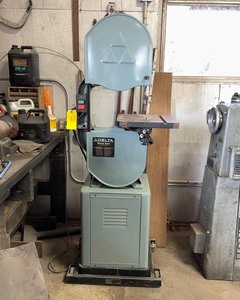 lot 10027 image: Delta 14 Bandsaw (Fertile)