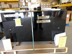 lot 7195 image: 35 Gallon Reserve Fuel Tank