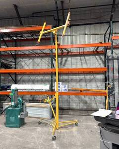 lot 10119 image: PanelLift Drywall Lift (Clear Lake)
