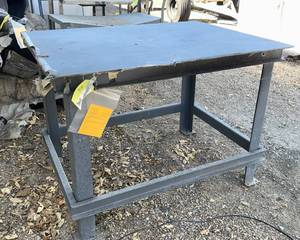 lot 4116 image: 48x36 Steel Workbench